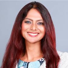 Pia Gupta's Instagram, Twitter & Facebook