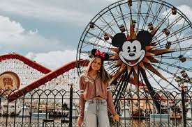 Disneyland Photoshoot Instagram Insta Disneyland Photography Disneyland Disneyland World