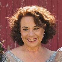 Linda Dailey's Instagram, Twitter & Facebook