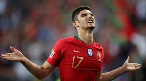 Official fc porto website with the latest news, matches, multimedia center, livestream, live game, match highlights, players profiles, all fc porto sports, member area, online store, online ticketing and. Trials Football Players Academy In Portugal