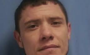 Inmate sentenced to 30 years for battery and burglary in Tippah County  escapes