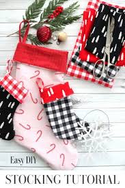 Entdecke rezepte, einrichtungsideen, stilinterpretationen und andere ideen zum ausprobieren. Easy Diy Christmas Stocking Pattern Tutorial Diary Of A Quilter