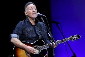 Listen to music from shane fontayne like weight of the world, little napoleons & more. Bruce Springsteen Guitarist Shane Fontayne On His Years With Bruce Springsteen Csn Sting And Rod Stewart Crosby