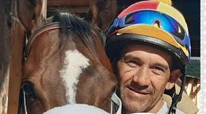 LOS CABALLOS QUIEREN PURO CORRER»