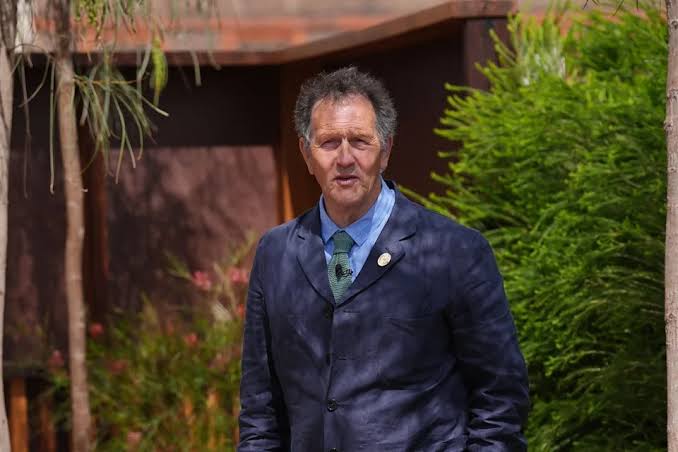 Monty Don fans say he's 'not allowed to leave' Gardeners' World as  heartbroken viewers react to shock exit - Yahoo News Singapore