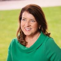 Eileen Mooney's Instagram, Twitter & Facebook