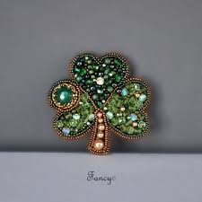 Kum Boncuk Panosundaki Pin
