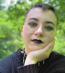 Hillary Hebert's Instagram, Twitter & Facebook