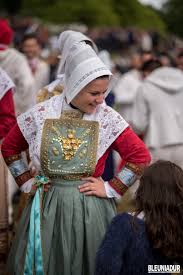 Festival folklorique international d'amelie les bains. Portraits Bleuniadur Danses Musiques De Bretagne