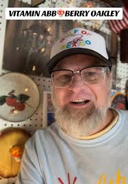 Vitamin ABB🍄Berry Oakley