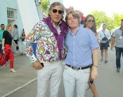 Her father is a retired foreign service officer. Sigur Nu Ètiai Asta Ilie NÄstase Are Un Fiu Rupt Din Soare Poveste IncredibilÄ Evenimentul Zilei