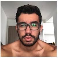 6 perfis com “Max De Medeiros”