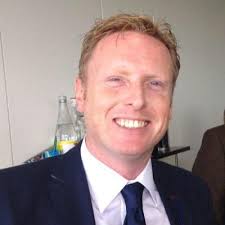 Ian Rowlands (@IanRowlands1974)