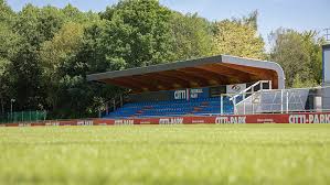 Holstein kiel hat hannover 96 am montagabend mit 1:0 geschlagen und in der tabelle den zweiten platz eingenommen. Heiler Modernisiert Trainingsgelande Von Holstein Kiel Heiler Sportplatzbau
