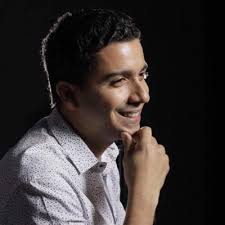 Joan, el hombre que conquistó a la pastora Yessenia tras divorciarse