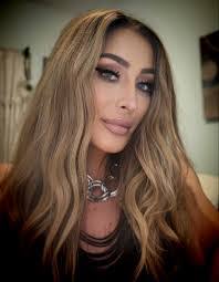 Sharon Cockrum's Instagram, Twitter & Facebook