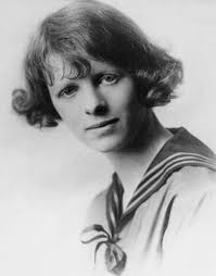 Biographies The years in brackets are the years each woman played for the  Grads. Thanks to University of Alberta Press, Glenbow