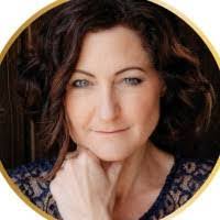 Nicole Locher's Instagram, Twitter & Facebook