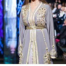 263 mentions j aime 1 commentaires قفطان جلابيات أزياء عبايات caftanluxury1 sur instagram للطلب بمجر morrocan fashion moroccan fashion moroccan dress