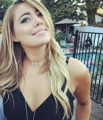 Natalie Mcnulty's Instagram, Twitter & Facebook