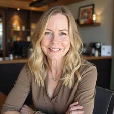 I'm proud and delighted to have been Certified an Accredited ADHD  Specialist Coach (highest level