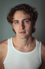 Charlie Norton's Instagram, Twitter & Facebook