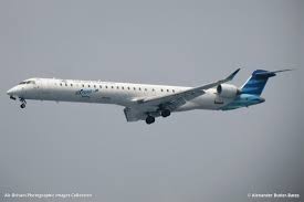 Please choose the correct version from the list Bombardier Crj 1000 Regional Jet Pk Grm 19035 Garuda Indonesia Ga Gia Abpic