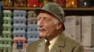 Watch To the Manor Born Season 1, Episode 5: The Summer Hunt Ball