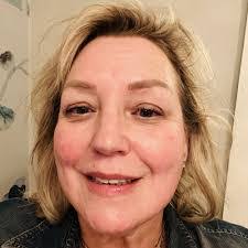 Kimberly Fillmore's Instagram, Twitter & Facebook