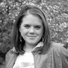 Kelly Stultz's Instagram, Twitter & Facebook