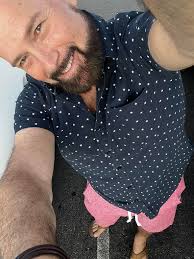 Celebrating 🎂 the wonderful, kind, talented and oh so charming Don Ackerman  with the gang 🌈all here! HAPPY BiRTHDAY DONNY! #friendsforever  #happybirthdaytoyou #chicago #flightattendantlife