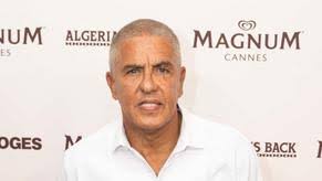 Samy Naceri : quel couple forme-t-il avec sa compagne Sofia Athéna, de 33  ans sa cadette ?