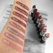 I really like their matte lipsticks rather than satin or amplified finishes as compared to them matte ones are more pigmented and long lasting as well. Mac Matte Lipstick Swatches Mehr Http Rtnixn Over Blog Com
