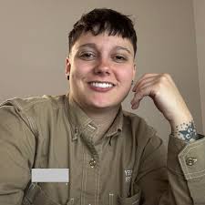 Flex option: Hollywood Brown or Tyrone Tracy?