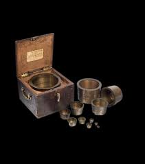1 kilo = 1,000 grams / 31.1034768 grams per troy ounce = 32.1507466 troy ounces per kilo Lbma The Troy Ounce