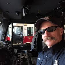 David Dyer (@dyercomedy)