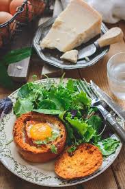 Chic Chic Chocolat Oeufs Cocottes En Brioche Au Parmesan Et A L Ail D Ail Des Ours Recettes De Cuisine Cocotte