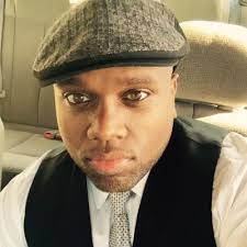 Miles Randall's Instagram, Twitter & Facebook