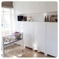 hoe ik het speelgoed georganiseerd opruim hip hot blogazine opbergkast ikea opbergen woonkamer ikea kledingkast