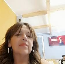 Squalo nuota tra i bagnanti a Miami beach, urla in spiaggia