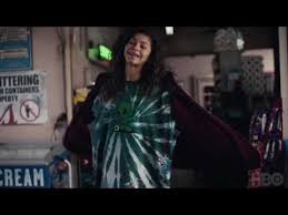 Une situation difficile donne à deux frères éloignés l'occasion de se connaître davantage. Euphoria Official Trailer 2019 Alicia Vikander Eva Green Movie Hd Youtube