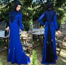 Tesettur giyim seciminde renk uyumu nasil olmali. Saks Mavisi Elbise Altina Ayakkabi Secimi