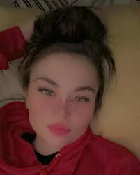 Angela Dingeldey (@angela_lovenicole) • Instagram photos and videos