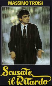 Iniziò ad avere successo come attore dal 1976. Scusate Il Ritardo 1982 Di Massimo Troisi Recensione Quinlan It