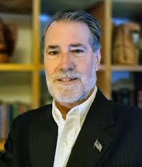 Michael Wood's Instagram, Twitter & Facebook