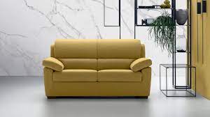 Opta per un divano angolare piccolo. Idee Salvaspazio Divano Angolare Per Piccoli Spazi
