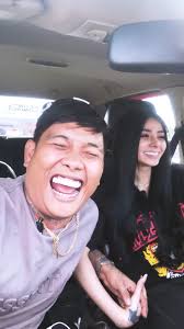 Mahal Pakasal na tayo