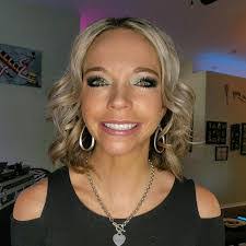 Dawn Hoffer's Instagram, Twitter & Facebook