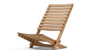 Dania Folding Teak Beach Chair By Skagerak Wooden Beach Chairs Folding Beach Chair Beach Chairs