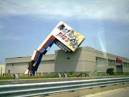 Lake Forest Plaza Sure Miss This Built In 1974 Destroyed By Hurricane Katrina 2005 Maison Blanche Meryvn S Lake Forest Dead Malls Abandoned Places